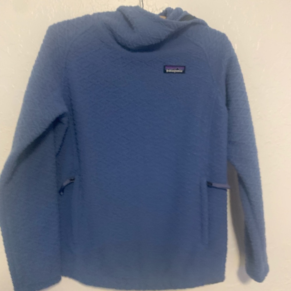 Patagonia small Diamond Capra Hoodie  Jacket  in Woolly Blue size small.